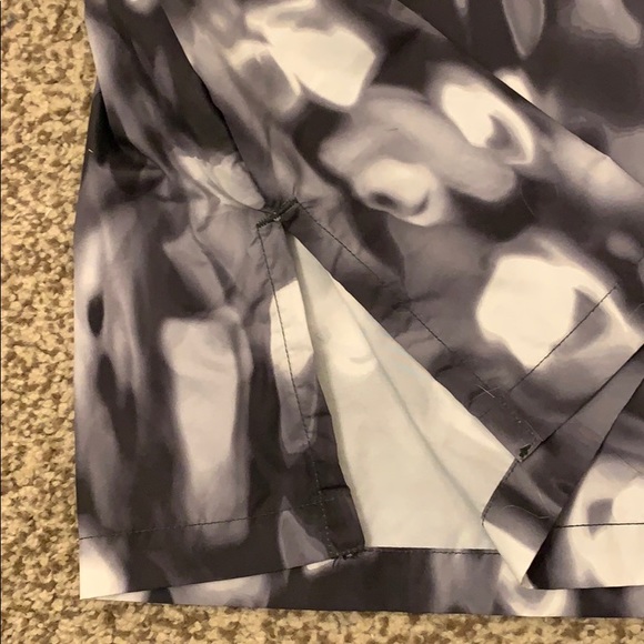 Nike Black Mesh Tye Die Tank Top - Picture 5 of 13